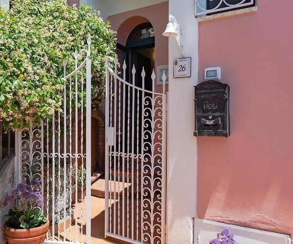 Apartment Casa Lalu - Rustic With Stunning Views